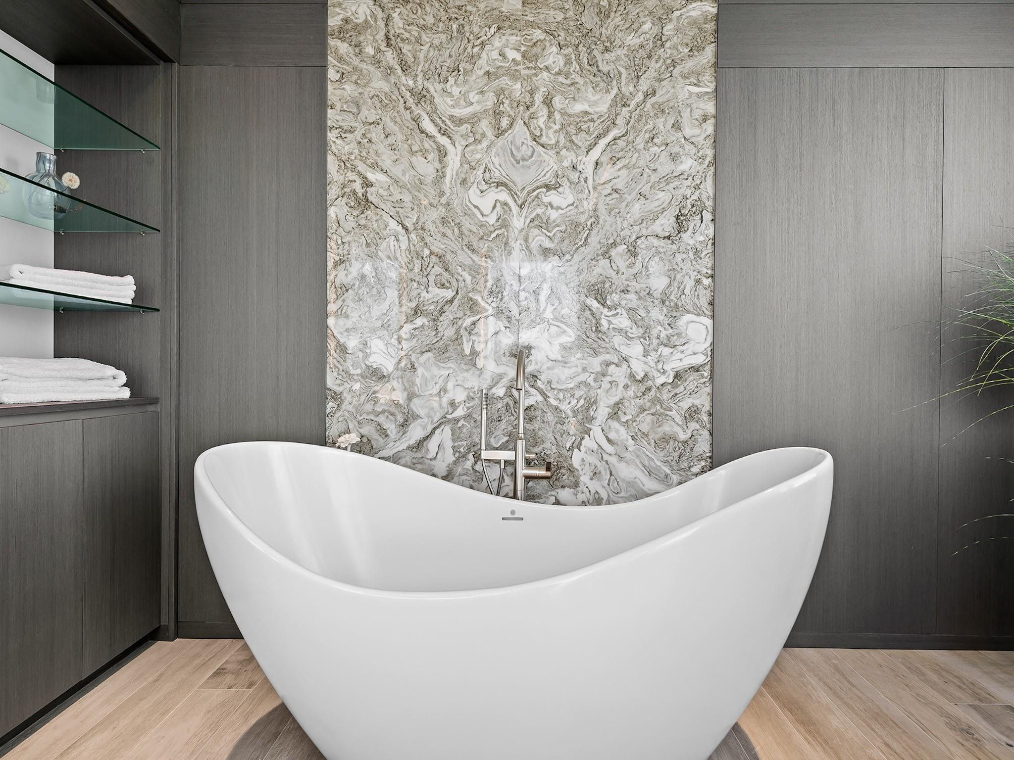 Las Olas Beach Club Condo - Residential