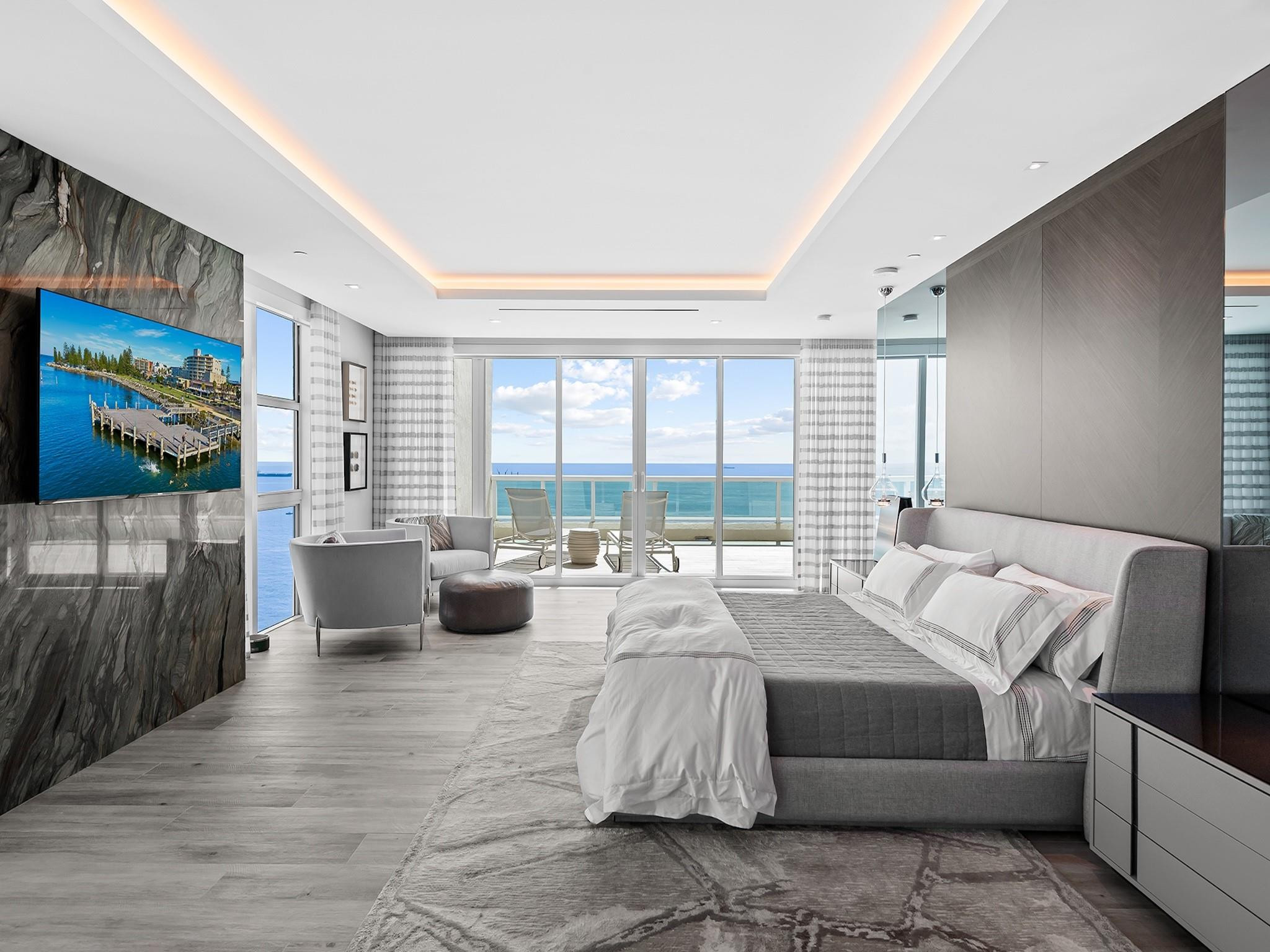 Las Olas Beach Club Condo - Residential