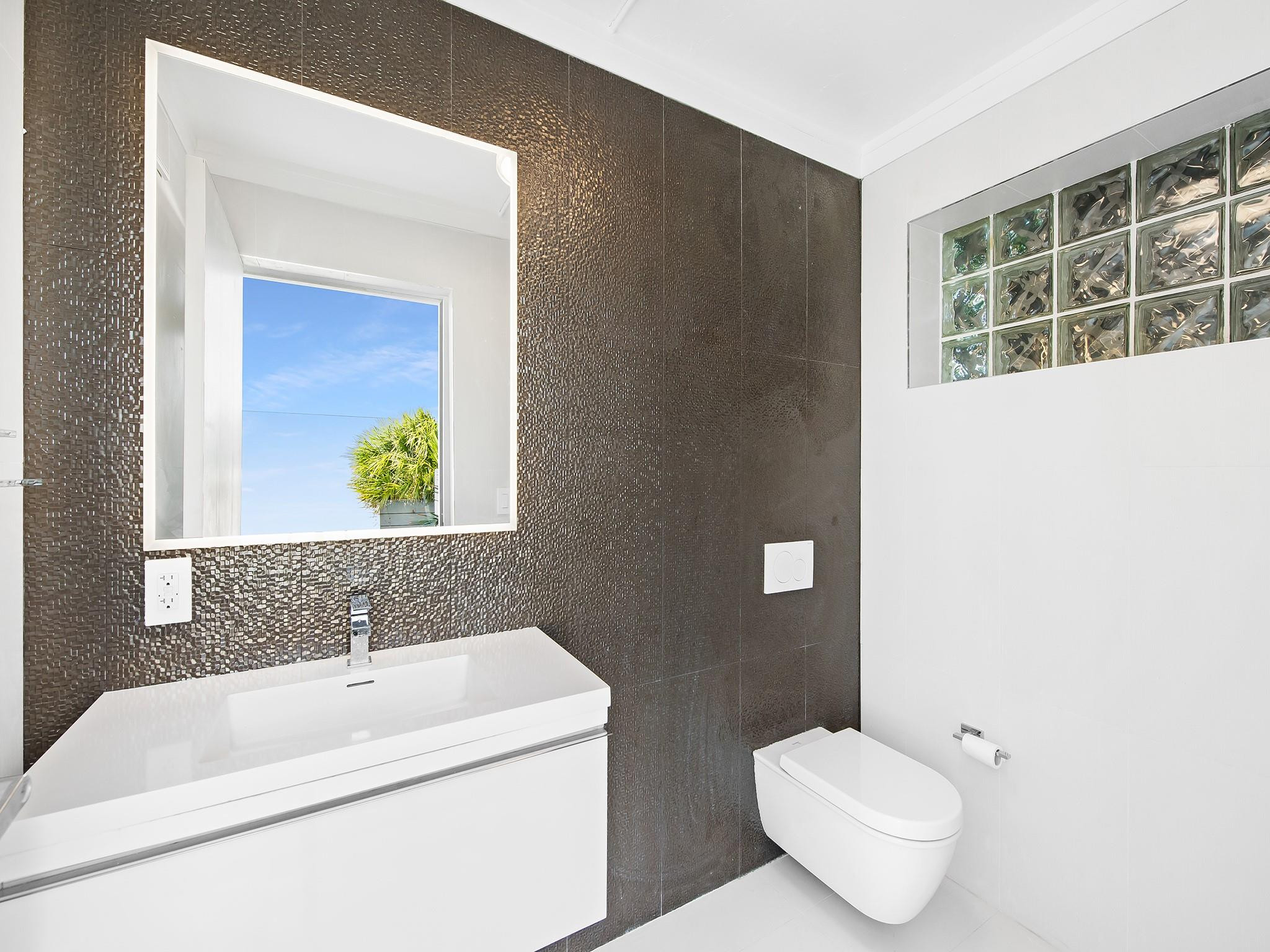 Las Olas Beach Club Condo - Residential