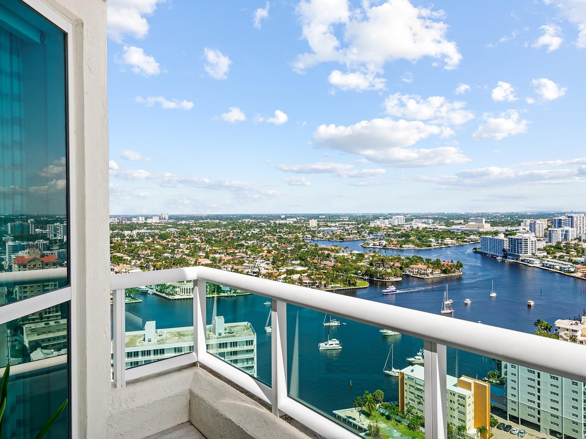 Las Olas Beach Club Condo - Residential