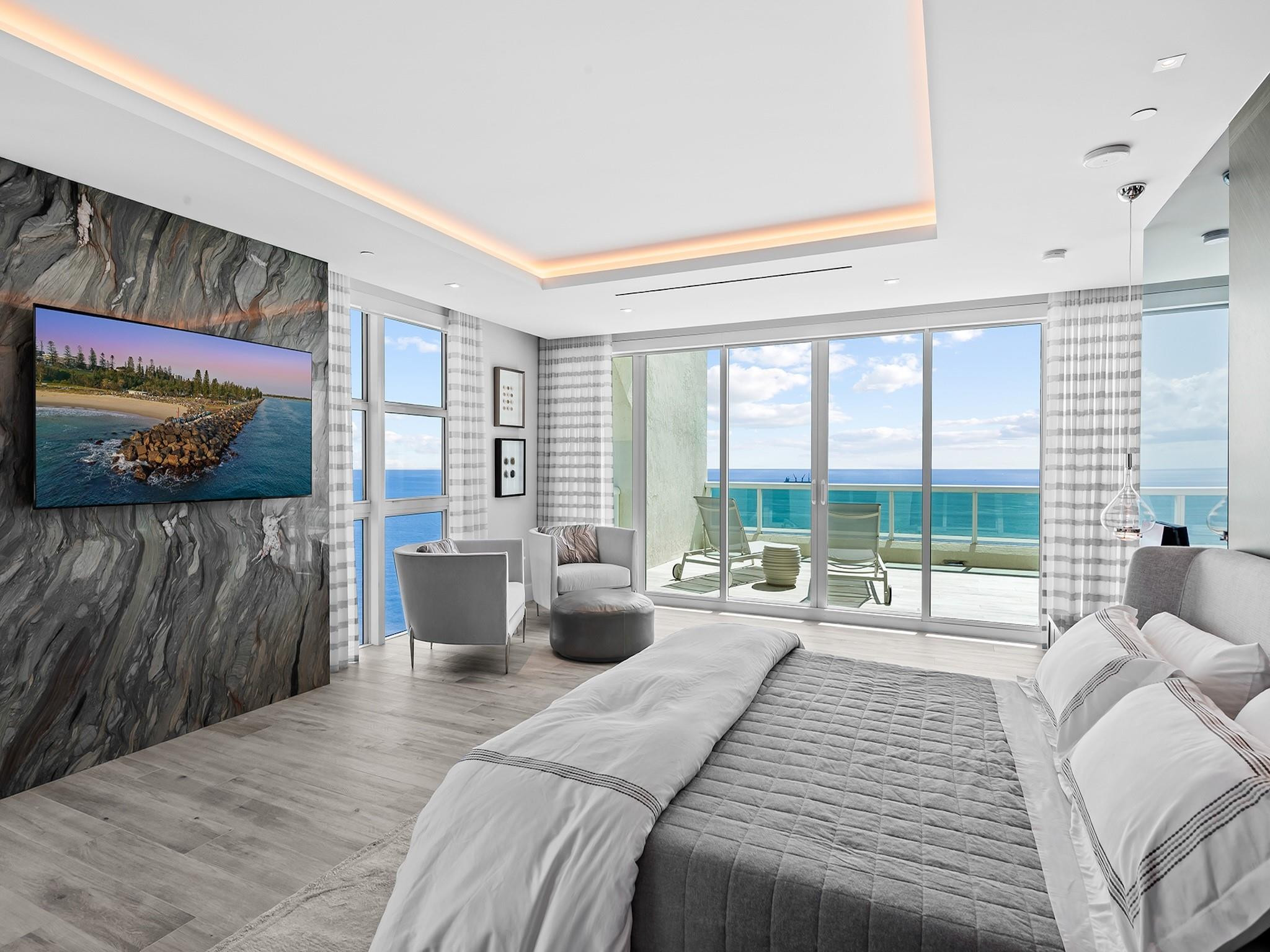 Las Olas Beach Club Condo - Residential