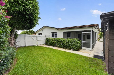Tiny photo for 10339 Daphne Avenue, Palm Beach Gardens, FL 33410 (MLS # B26037355)