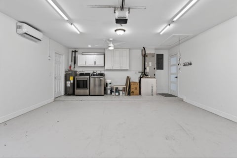 Tiny photo for 10339 Daphne Avenue, Palm Beach Gardens, FL 33410 (MLS # B26037355)