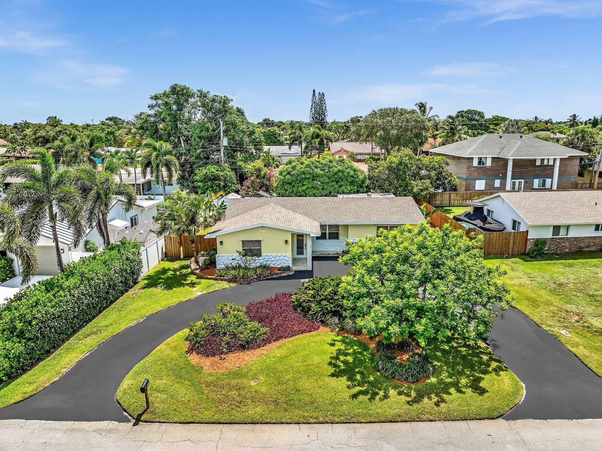 633 Heron Drive