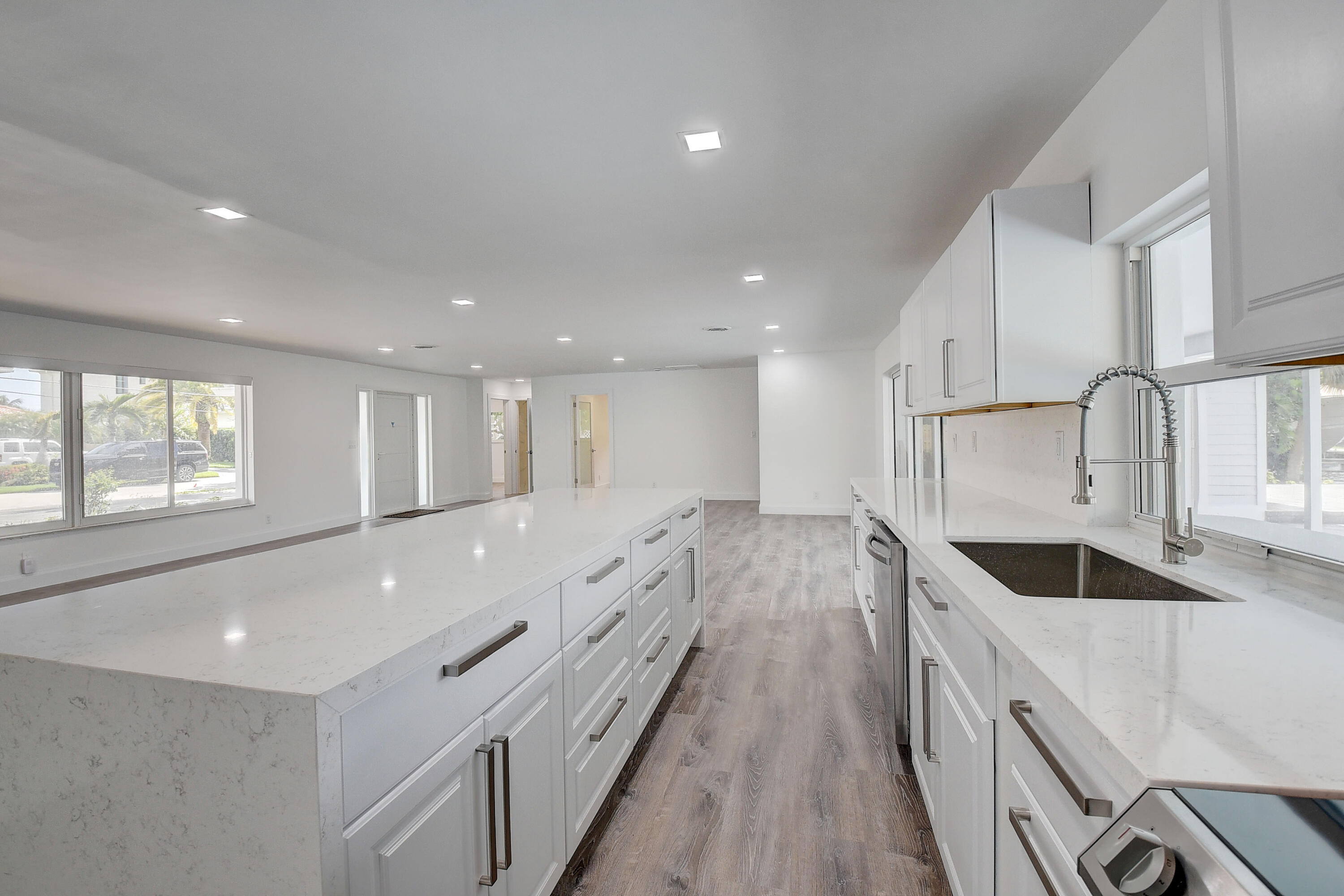 BOCA KEYS - Residential Lease