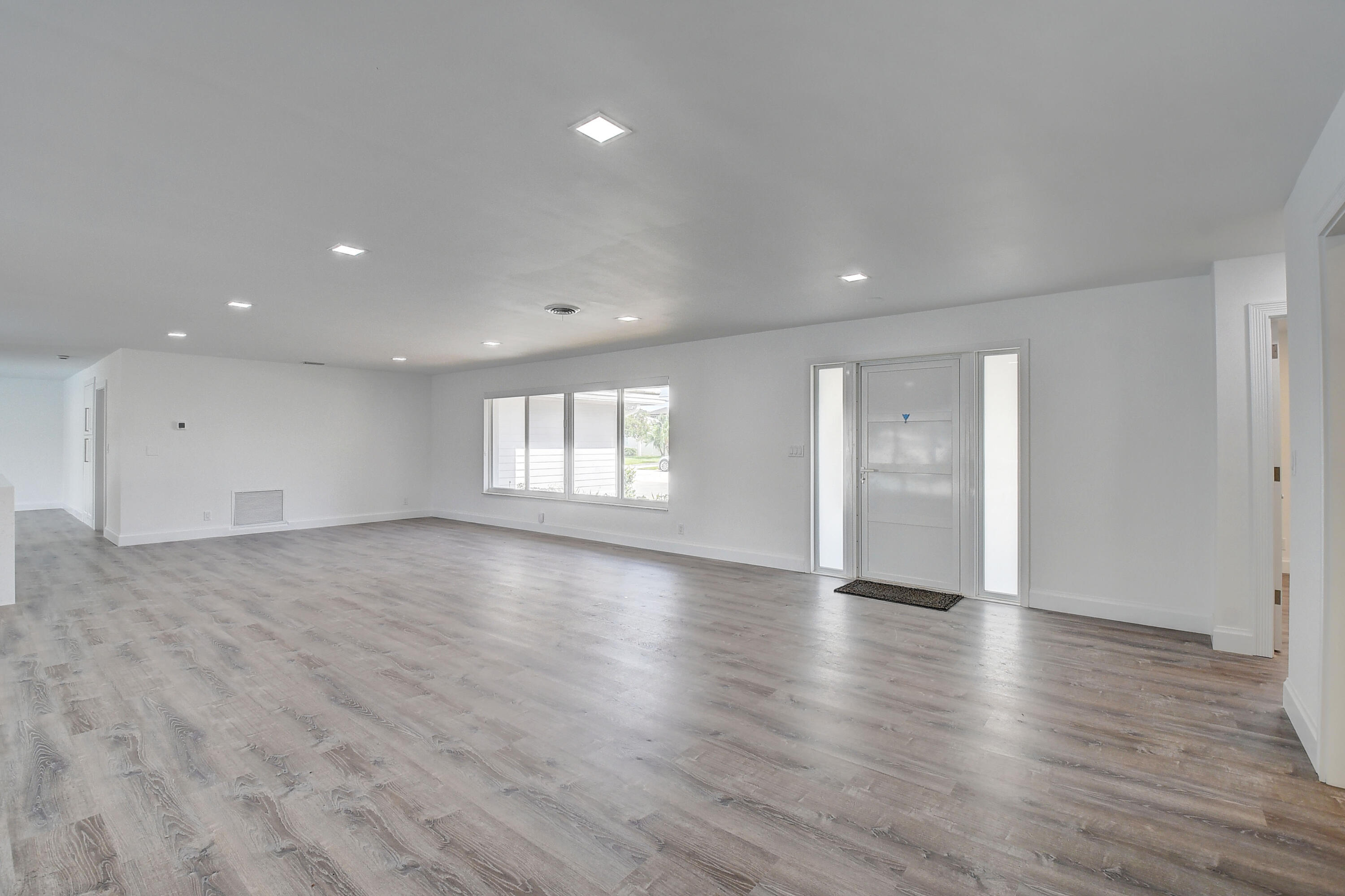 BOCA KEYS - Residential Lease