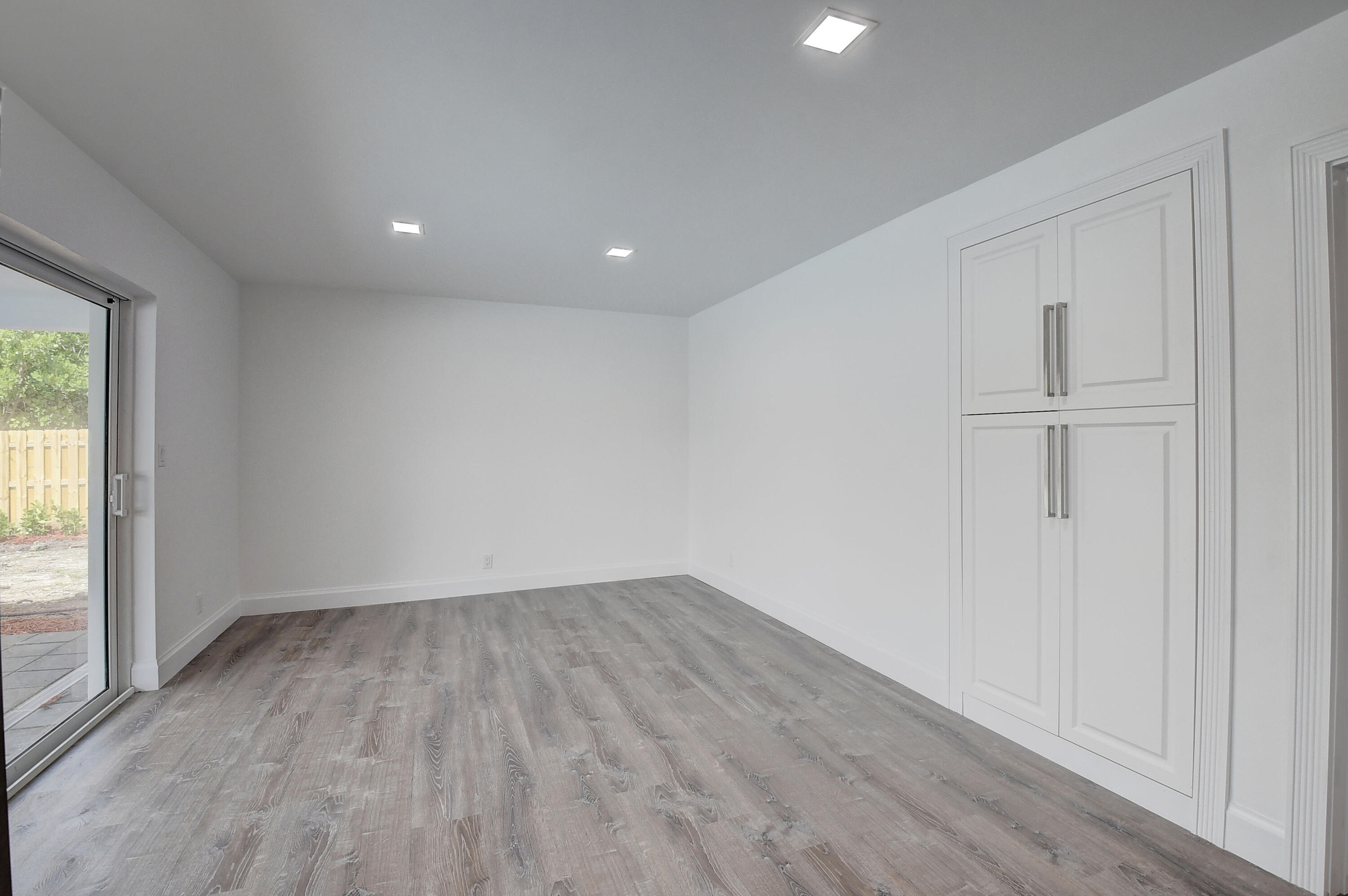 BOCA KEYS - Residential Lease