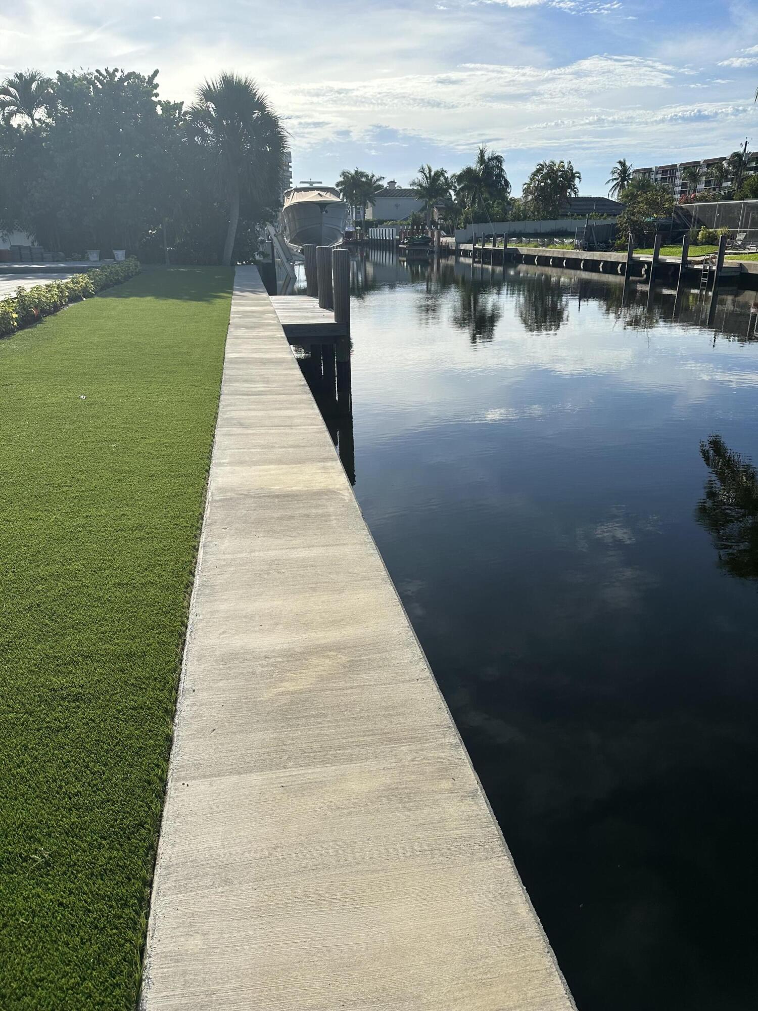 BOCA KEYS - Residential Lease