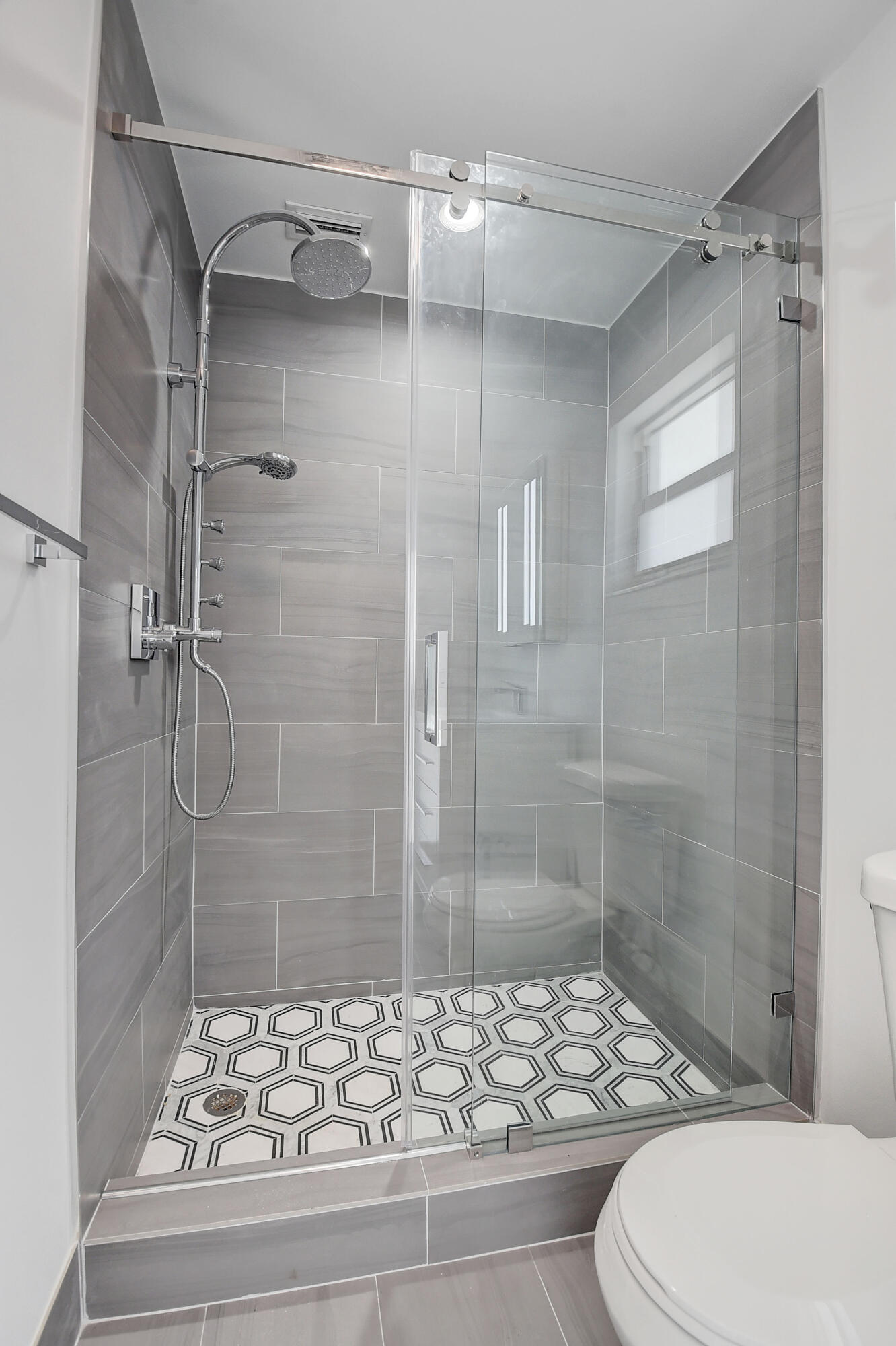 BOCA KEYS - Residential Lease