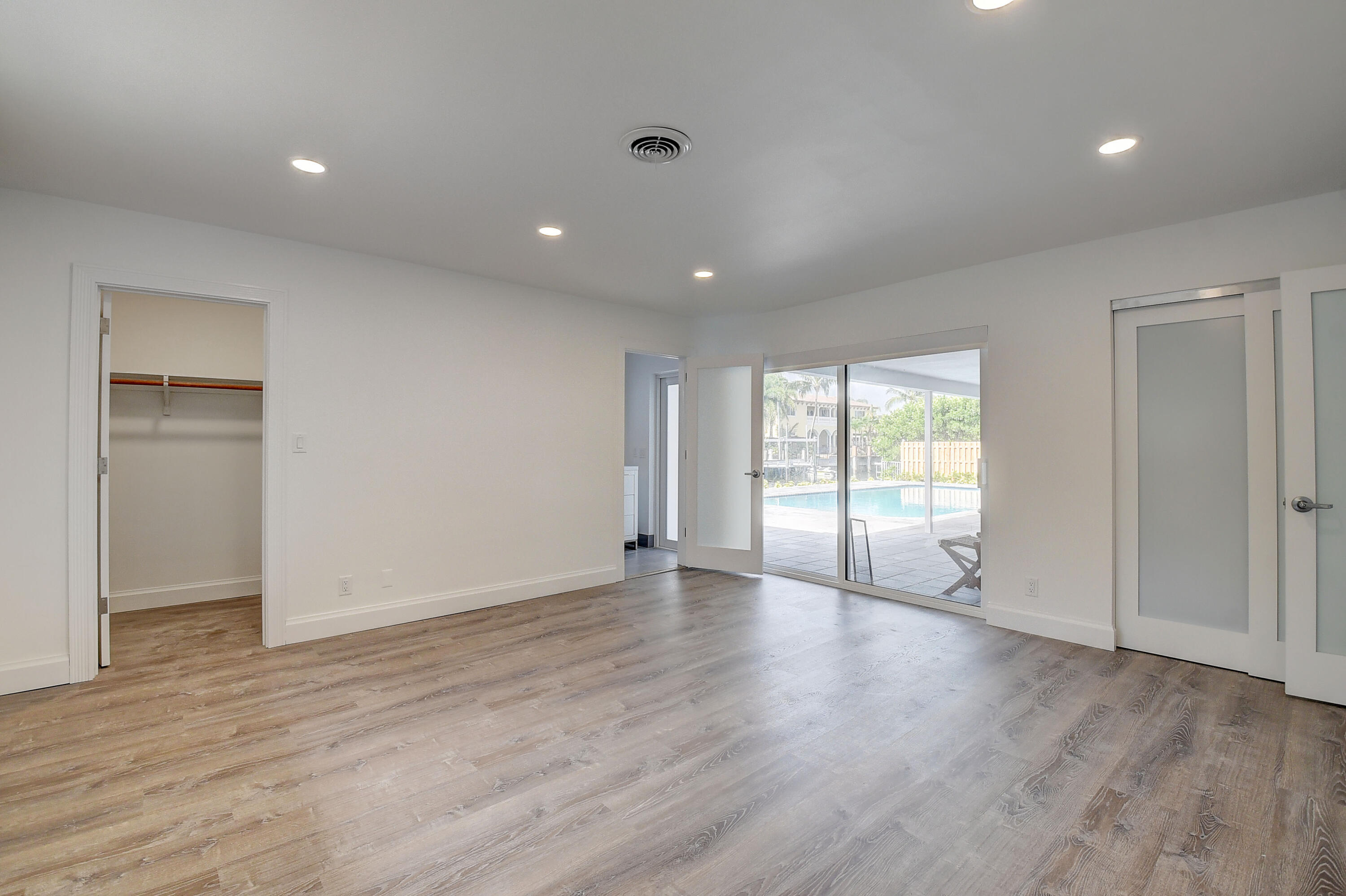 BOCA KEYS - Residential Lease