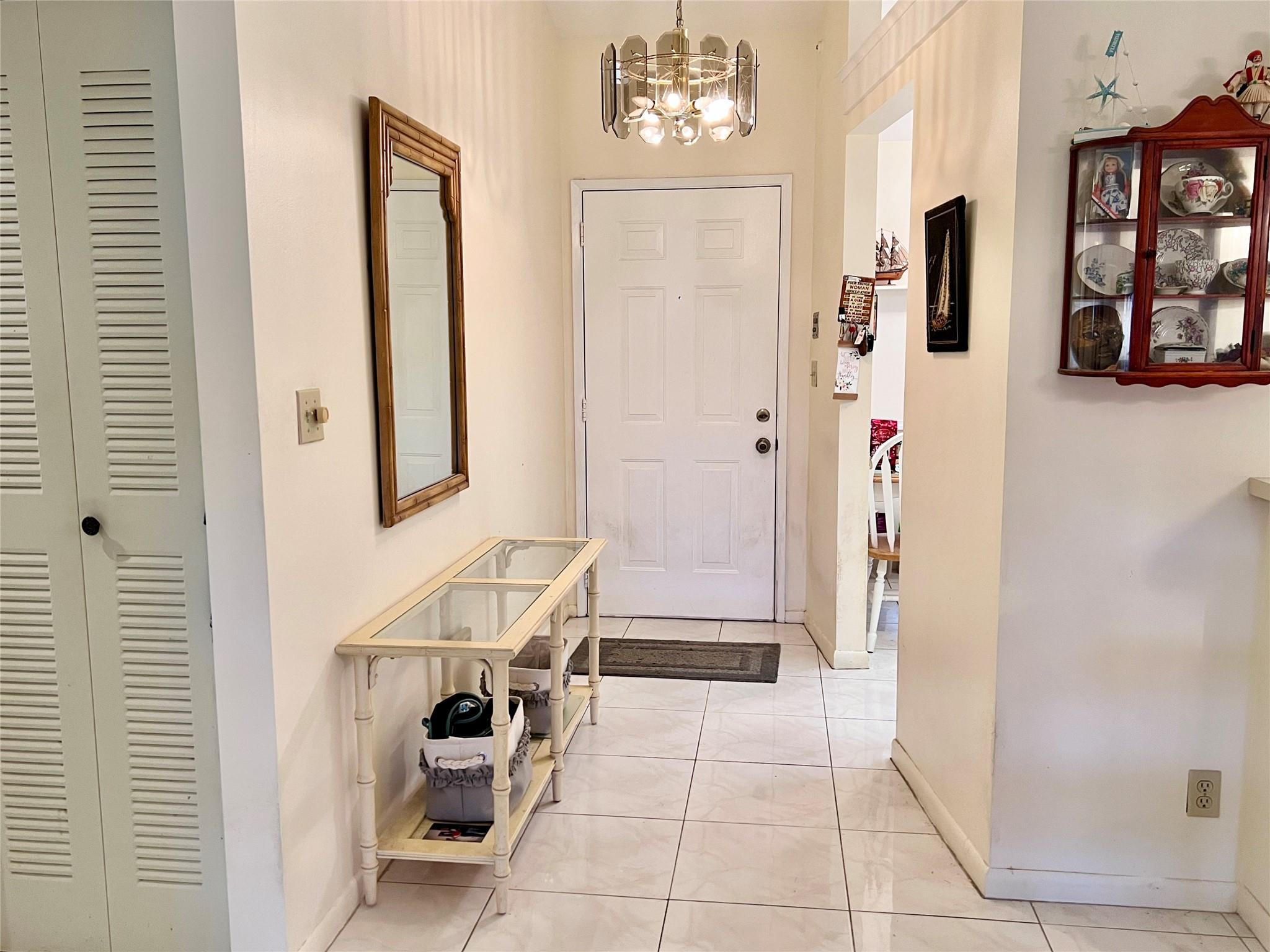 10714 Beach Palm Ct B, Boynton Beach, FL, 33437/$264,900 4 10714 Beach Palm Ct B