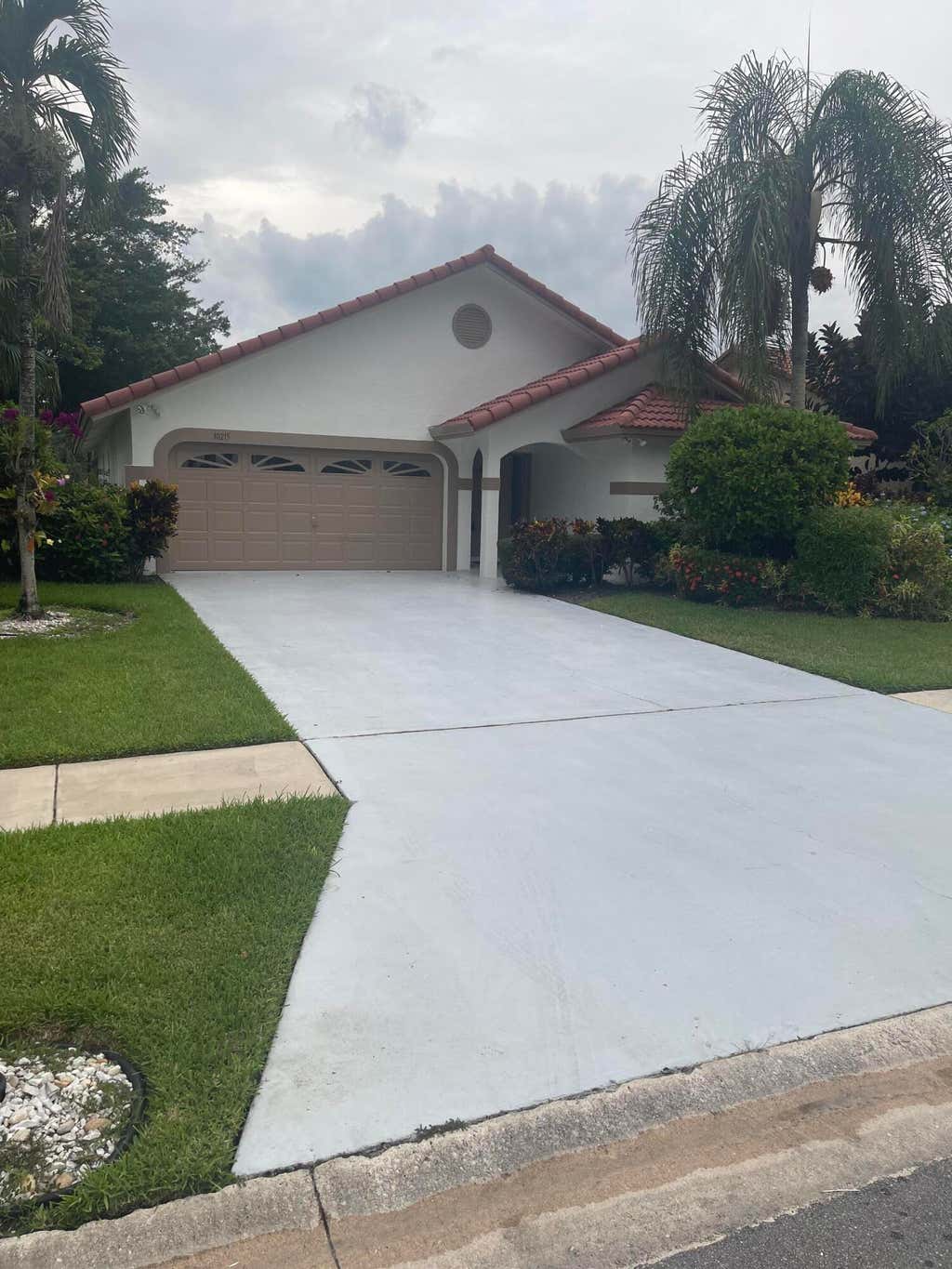 Photo of 10215 CAMELBACK Lane, Boca Raton, FL 33498 (MLS # B26058952)