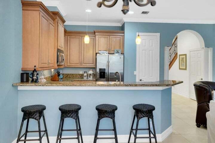 DOCKSIDE AT JUPITER HARBO - Residential Lease