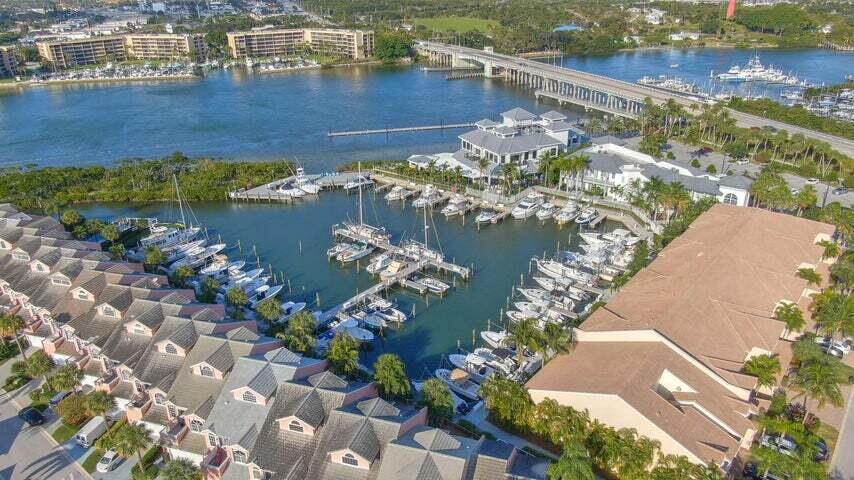 DOCKSIDE AT JUPITER HARBO - Residential Lease