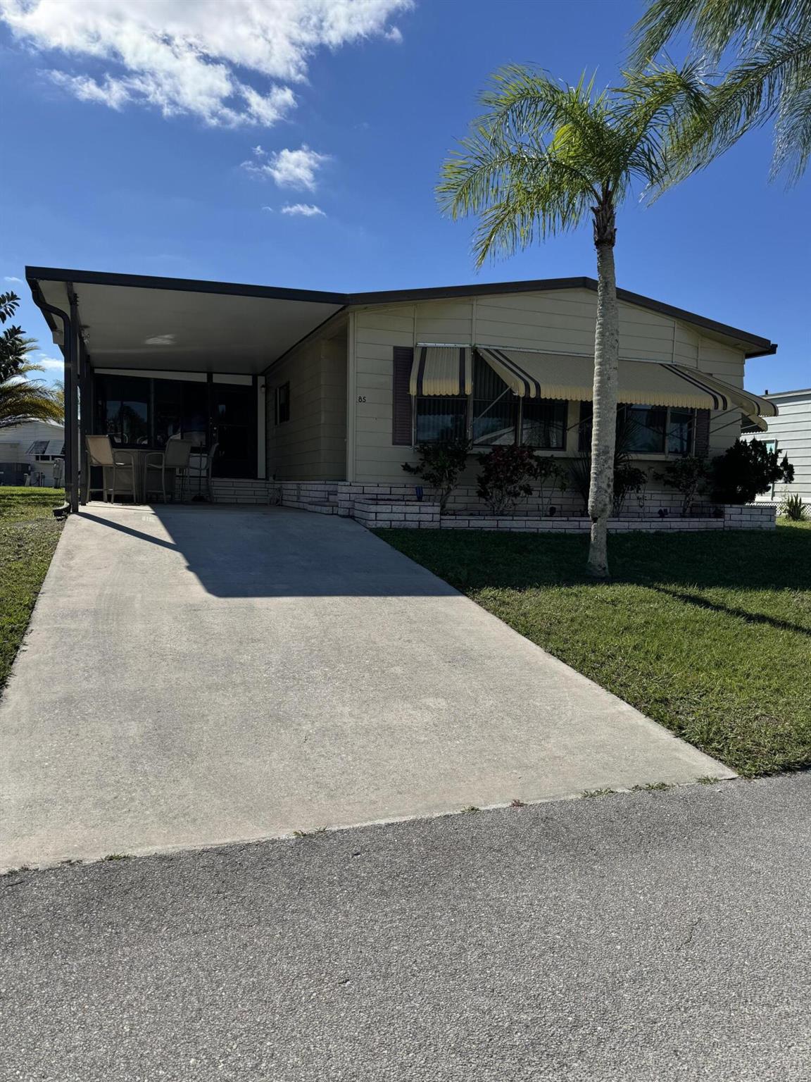 View Fort Pierce, FL 34951 mobile home