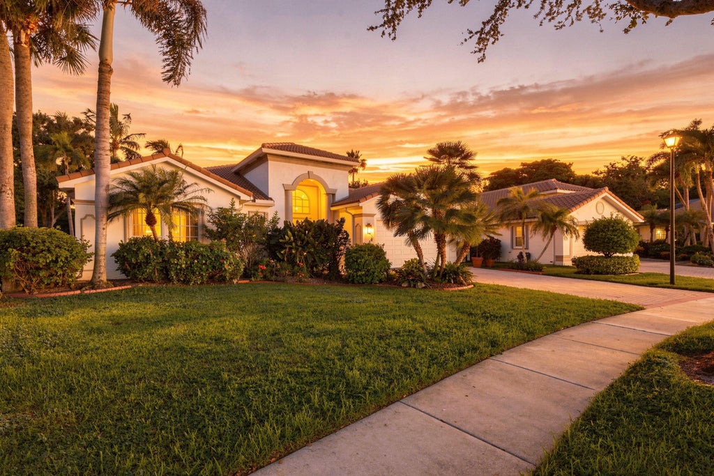 Photo of 6812 Molakai Circle, Boynton Beach, FL 33437 (MLS # B26078245)