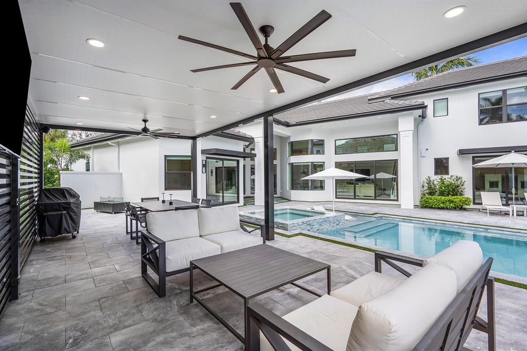 BALLENISLES POD 14 - Residential