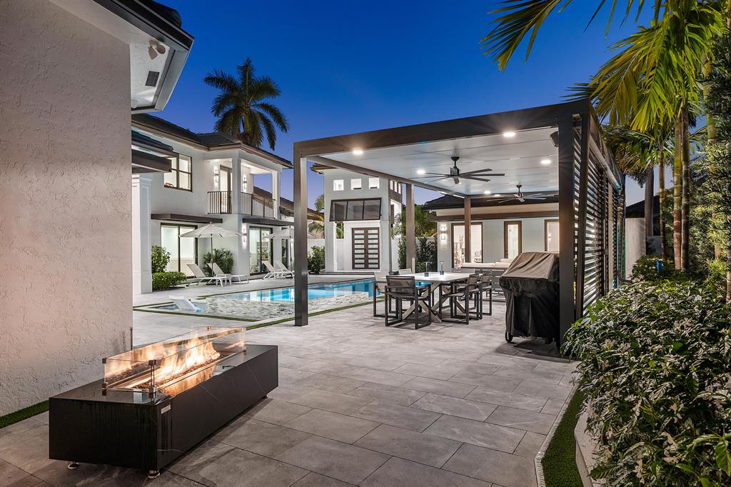 BALLENISLES POD 14 - Residential