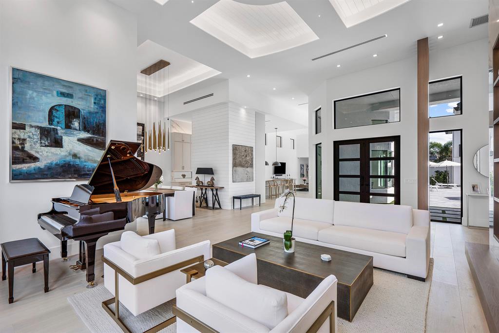 BALLENISLES POD 14 - Residential