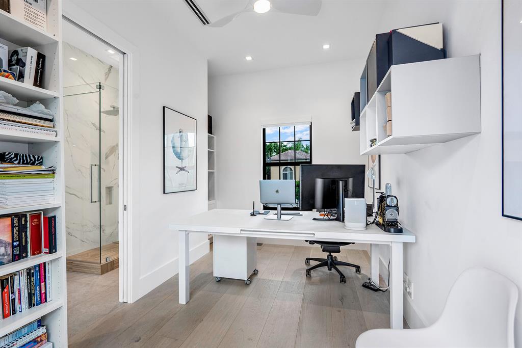 BALLENISLES POD 14 - Residential