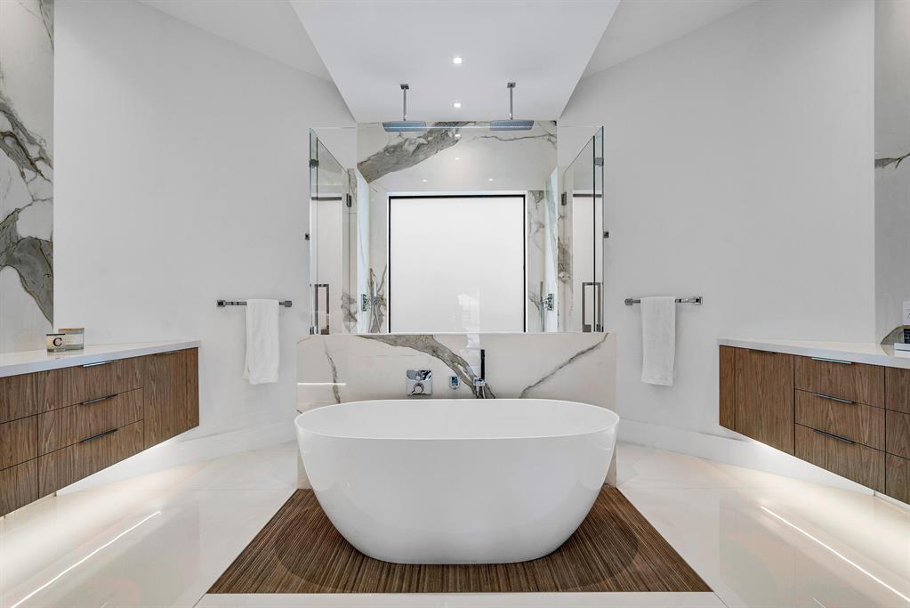 BALLENISLES POD 14 - Residential