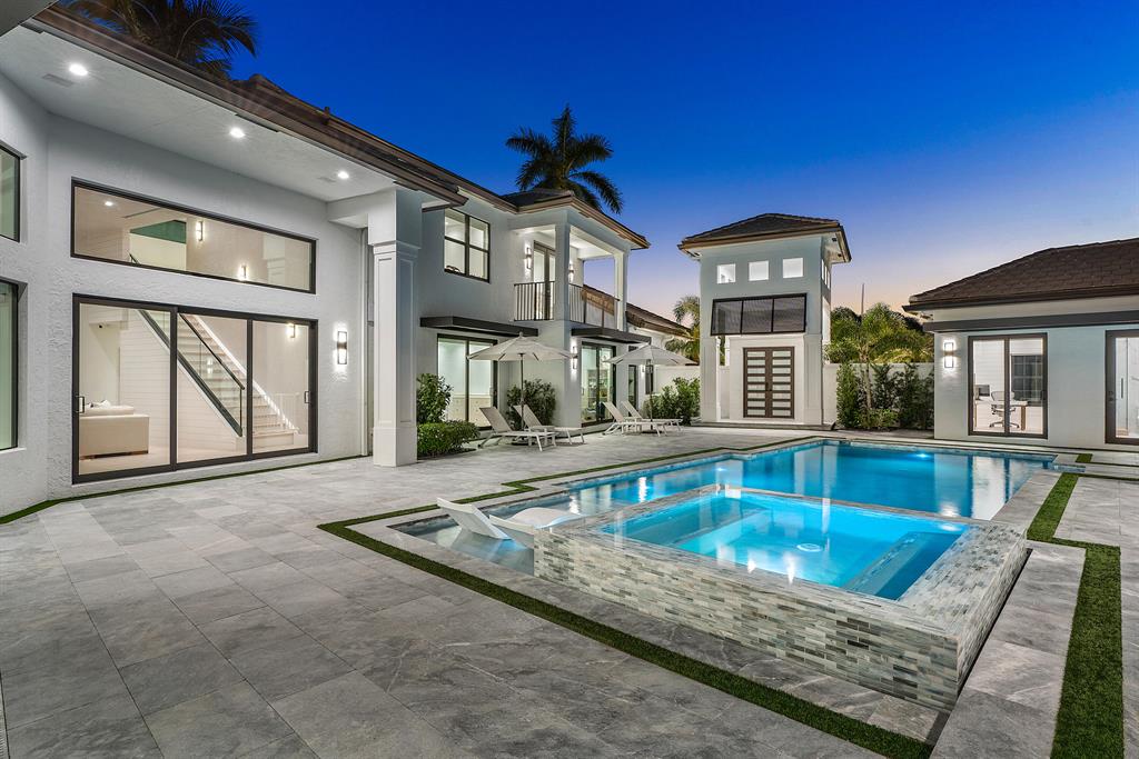 BALLENISLES POD 14 - Residential