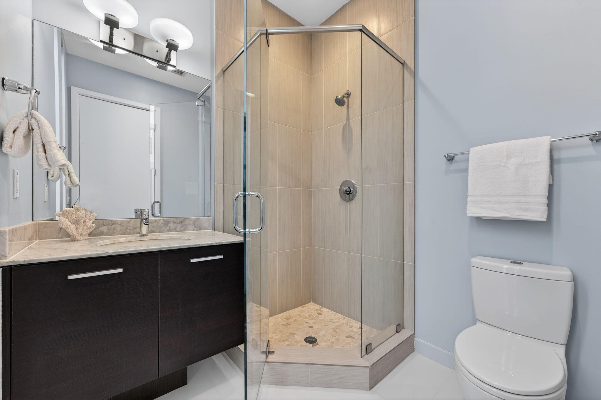 HARBOR VILLAGE SEC - Residential