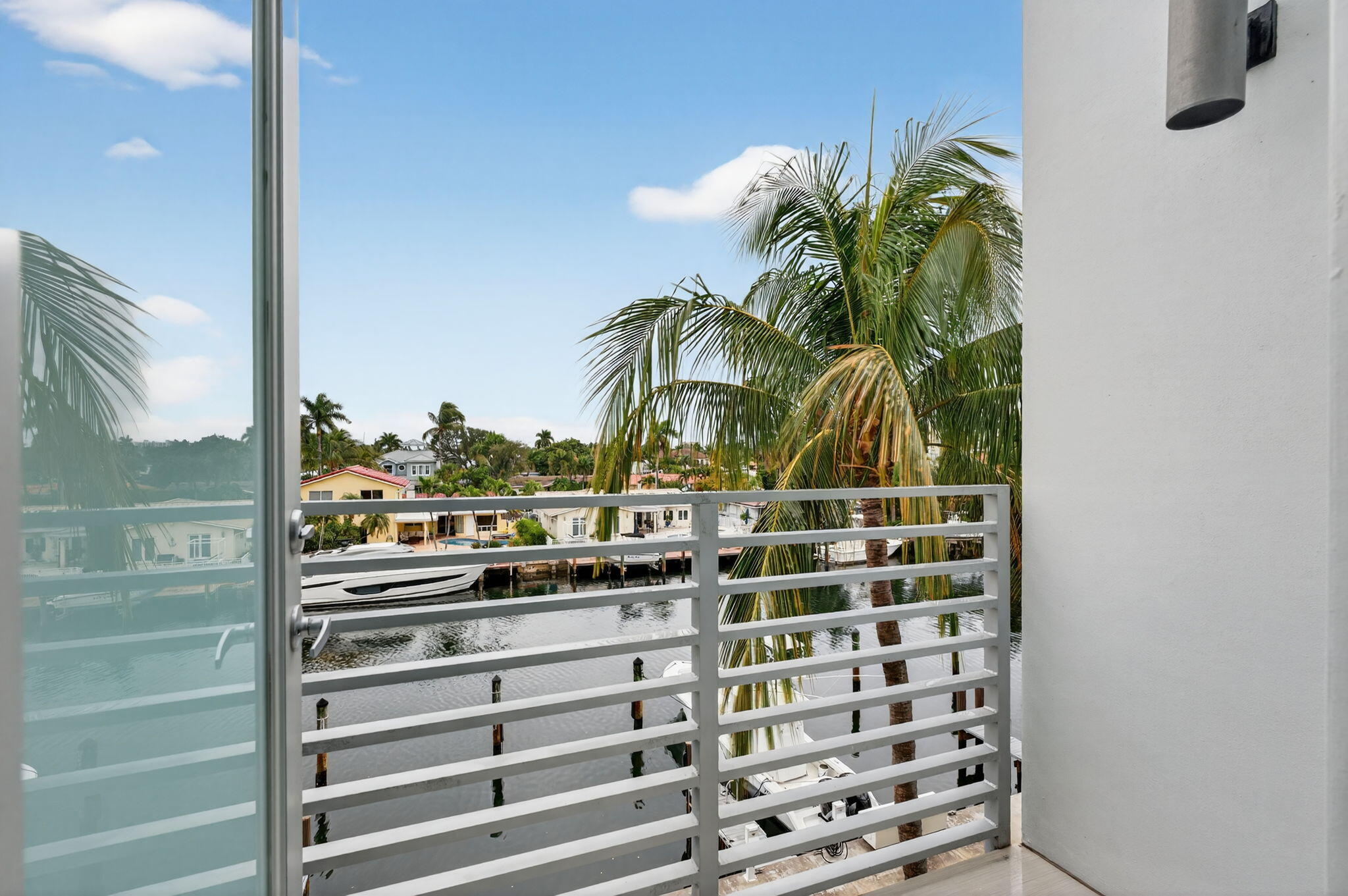 HARBOR VILLAGE SEC - Residential