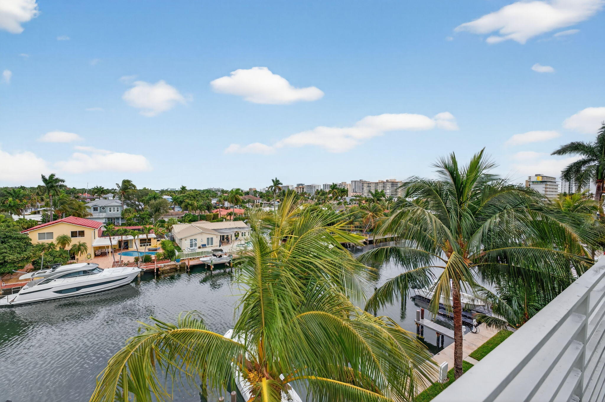 HARBOR VILLAGE SEC - Residential