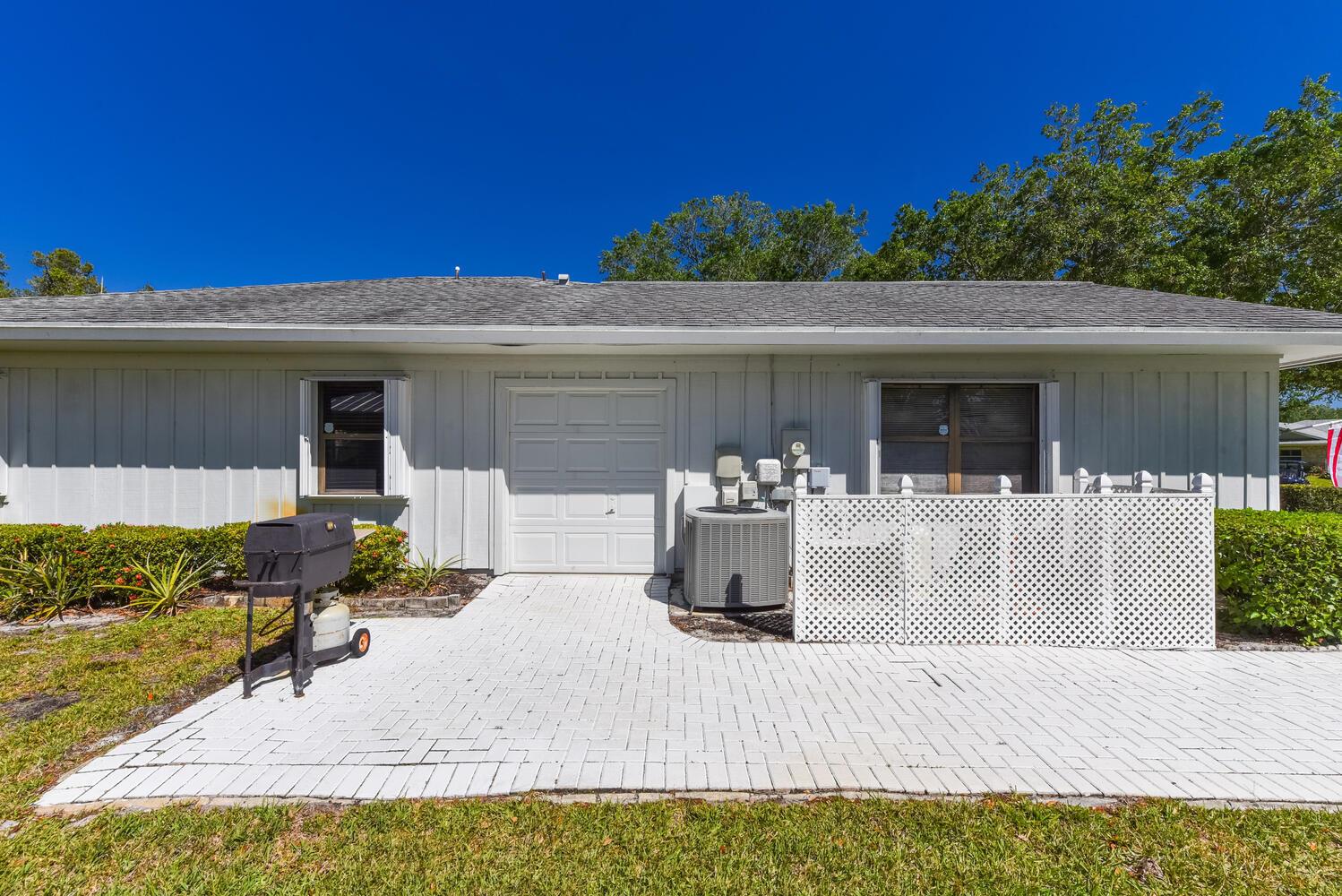 EAGLEWOOD - Residential