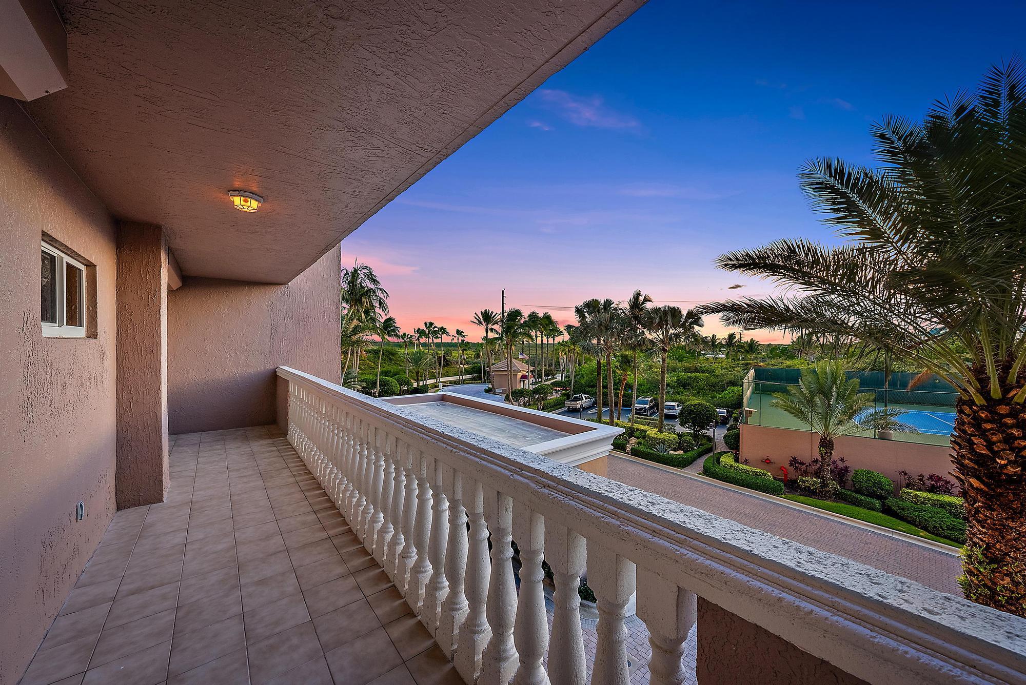 OCEAN ROYALE CONDOMINIUM - Residential