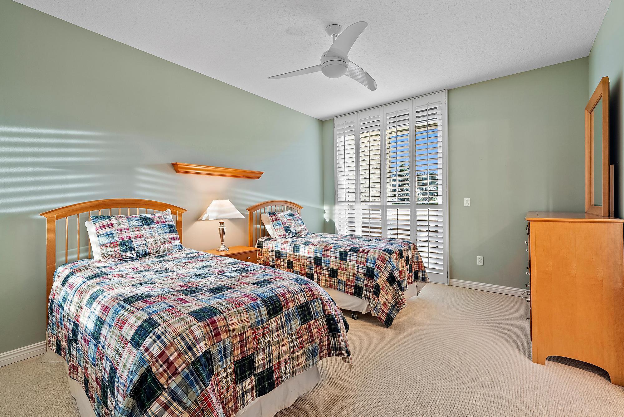 OCEAN ROYALE CONDOMINIUM - Residential