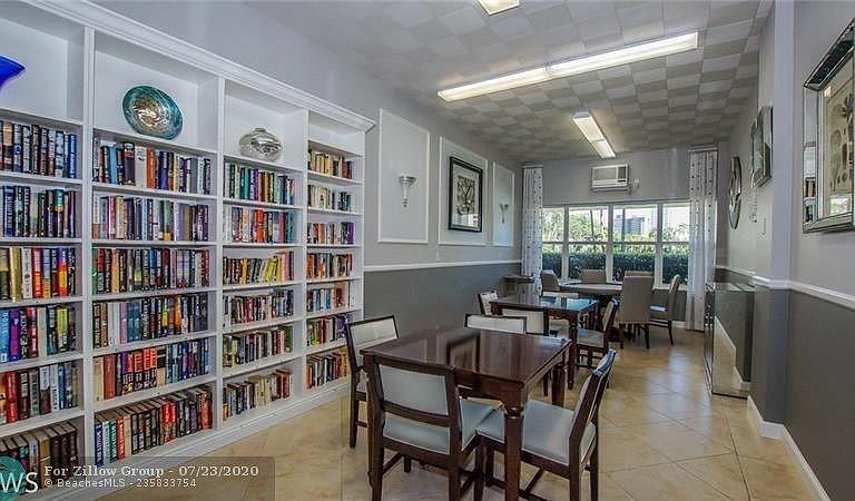 Coral Ridge Towers North - Residential