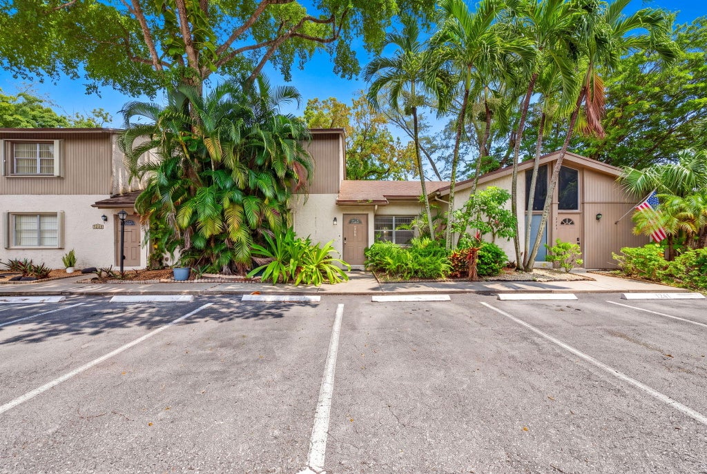 Photo of 7243 W SUNRISE Boulevard #7243K, Plantation, FL 33313 (MLS # B26071692)