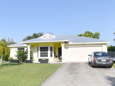Property photo of 195 Nw Friar Street, Port St Lucie, FL 34983