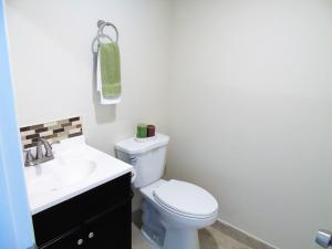 KINGS POINT NORMANDY CONDOS - Residential Lease