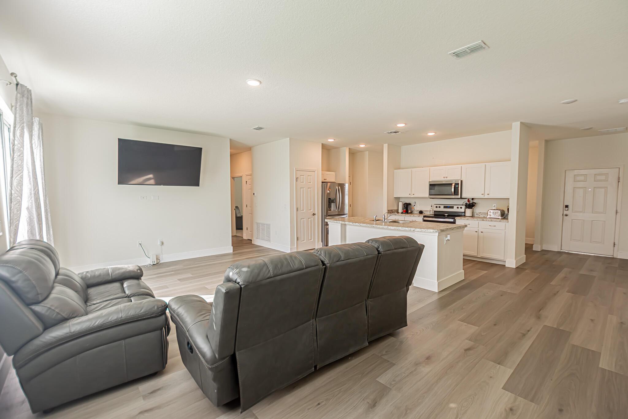 BECKER ROAD AREA - Residential