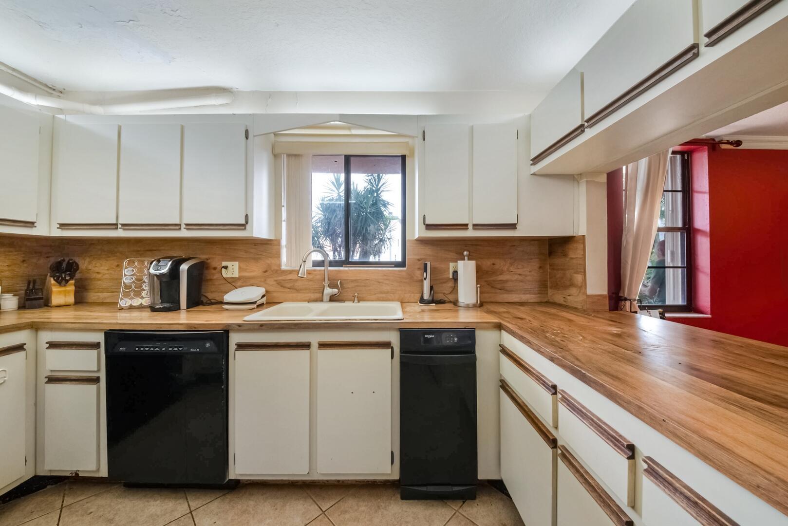 SHORES AT WELLINGTON - Residential