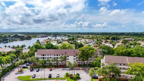 12524 Shoreline Drive 101 Wellington FL 33414