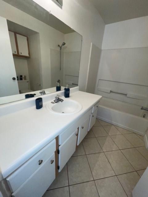CASABLANCA ISLES - Residential