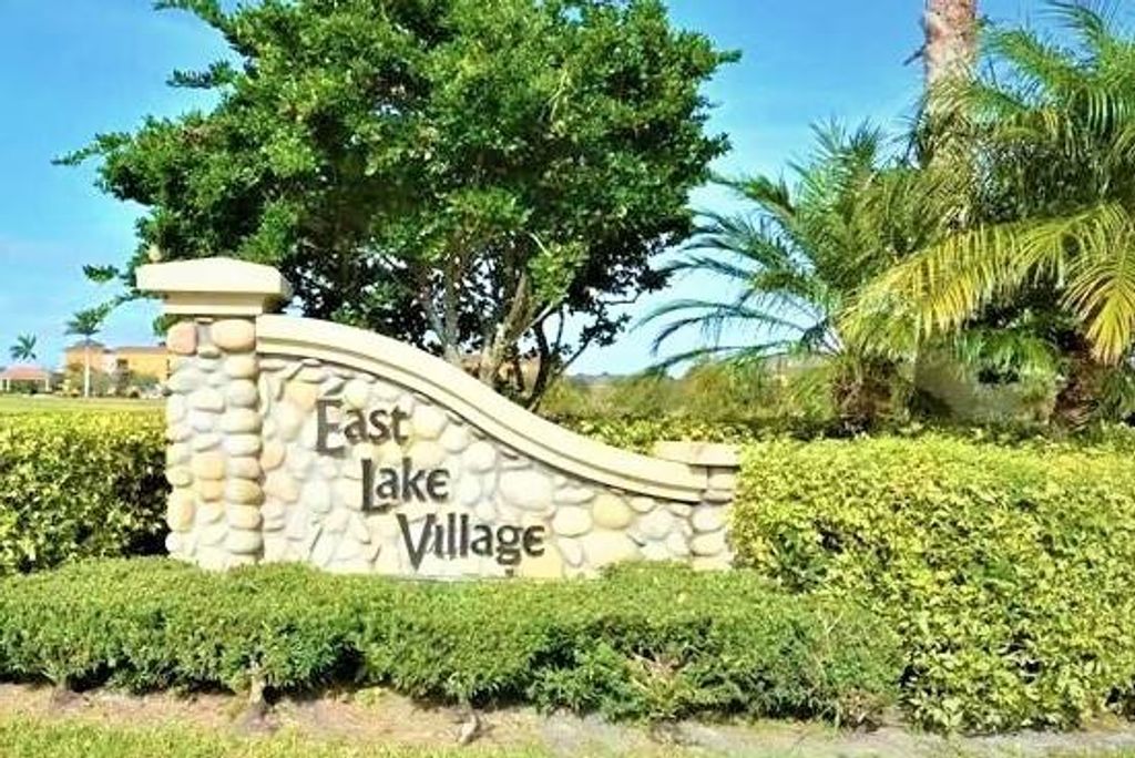 Photo of 2105 SE Glen Ridge Dr #2105, Port Saint Lucie, FL 34952 (MLS # F10309085)