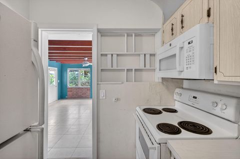 Tiny photo for 841 SW 18th Court, Fort Lauderdale, FL 33315 (MLS # B26035242)