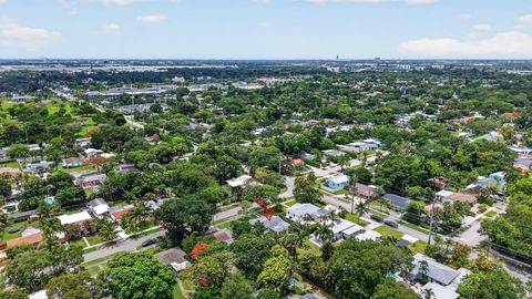 Tiny photo for 841 SW 18th Court, Fort Lauderdale, FL 33315 (MLS # B26035242)