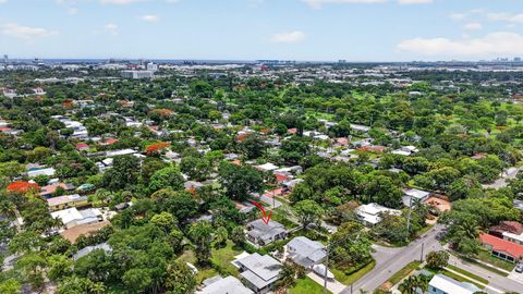 Tiny photo for 841 SW 18th Court, Fort Lauderdale, FL 33315 (MLS # B26035242)