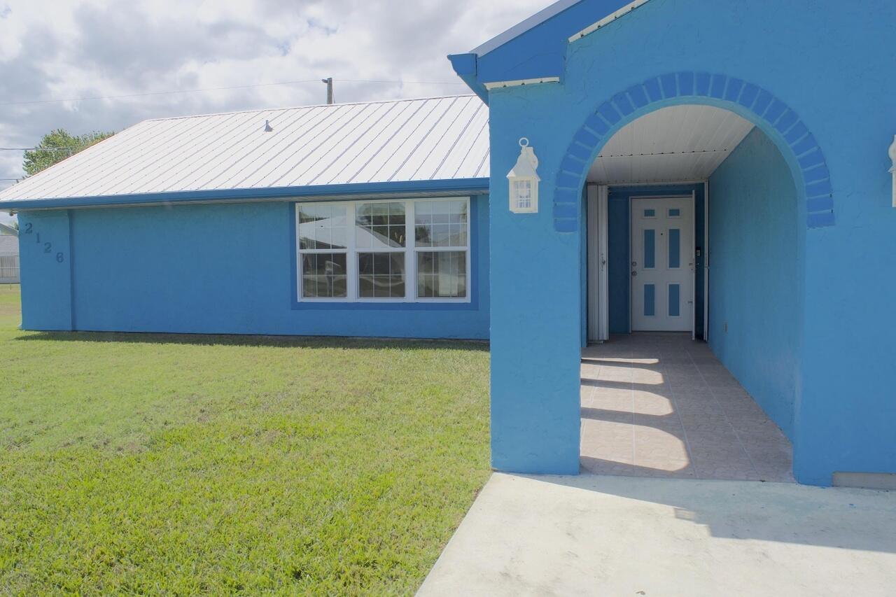 2126 SE Midtown Road