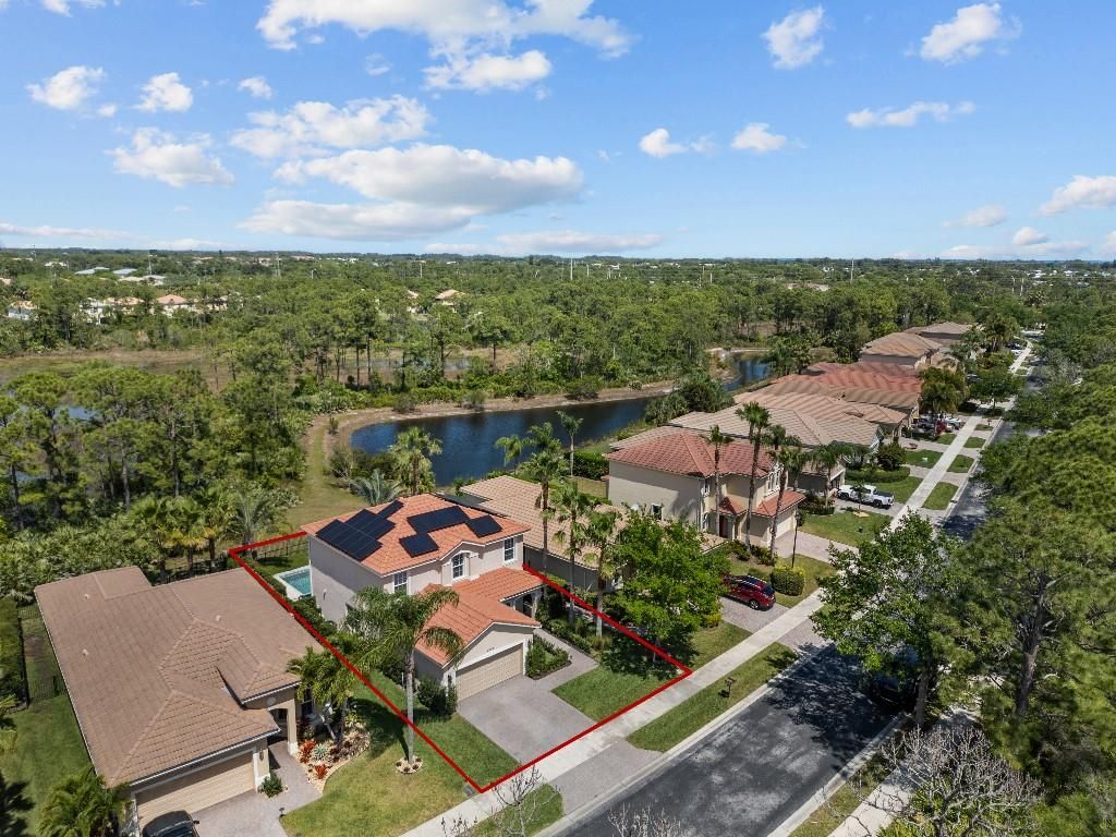 Photo of 6108 SE Turn Leaf Trail, Hobe Sound, FL 33455 (MLS # F10431653)