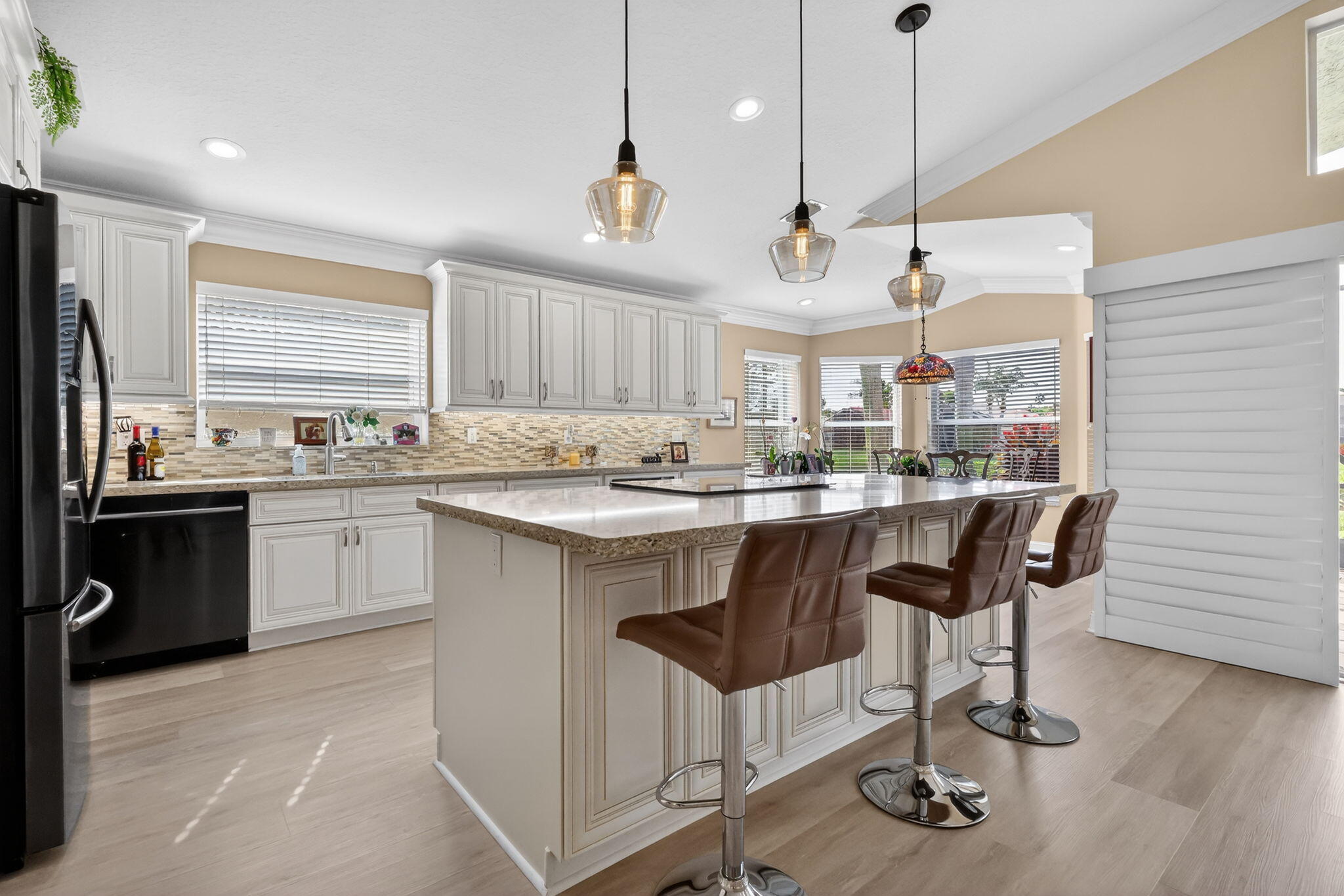 VALENCIA FALLS - Residential