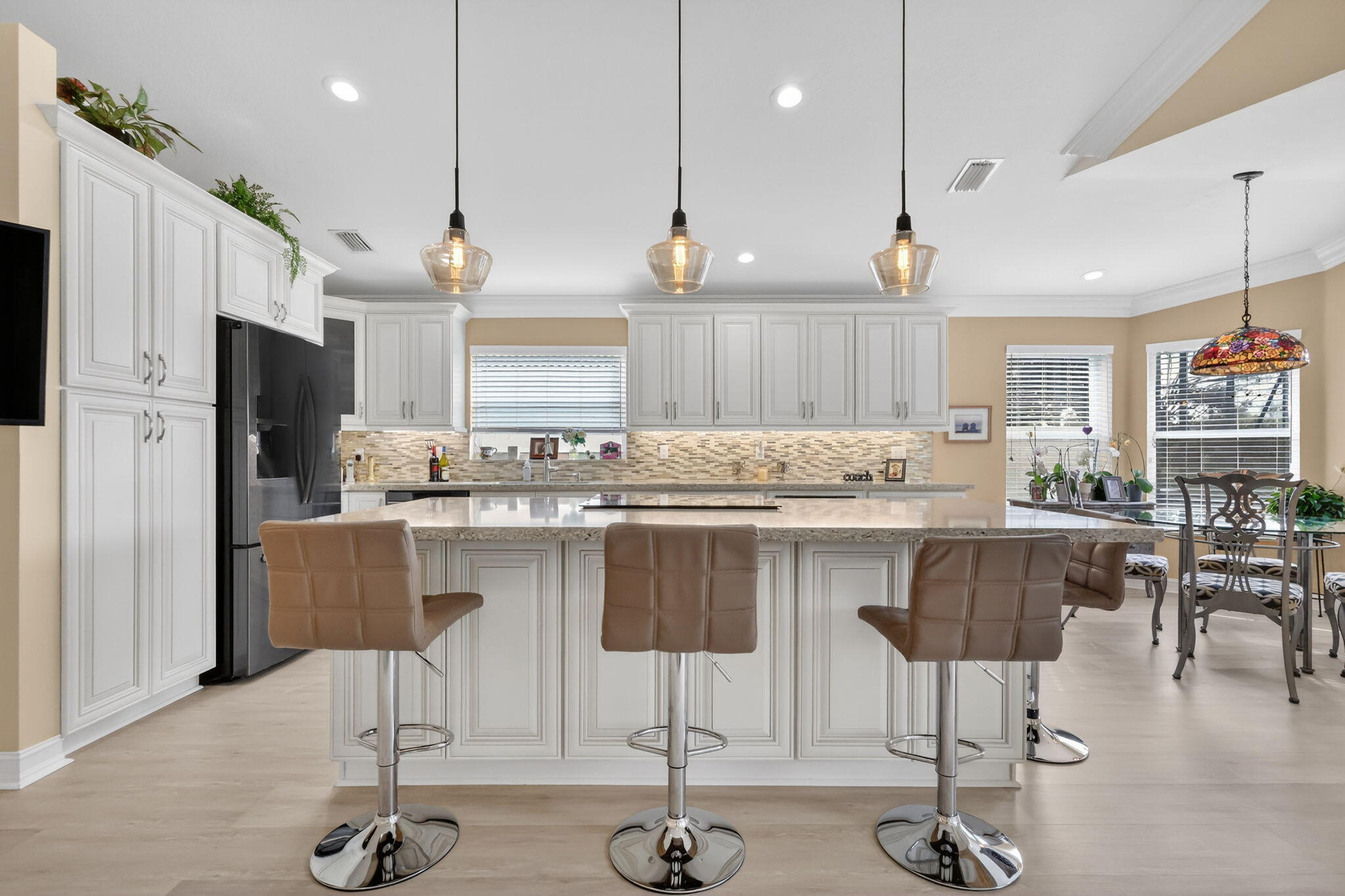 VALENCIA FALLS - Residential