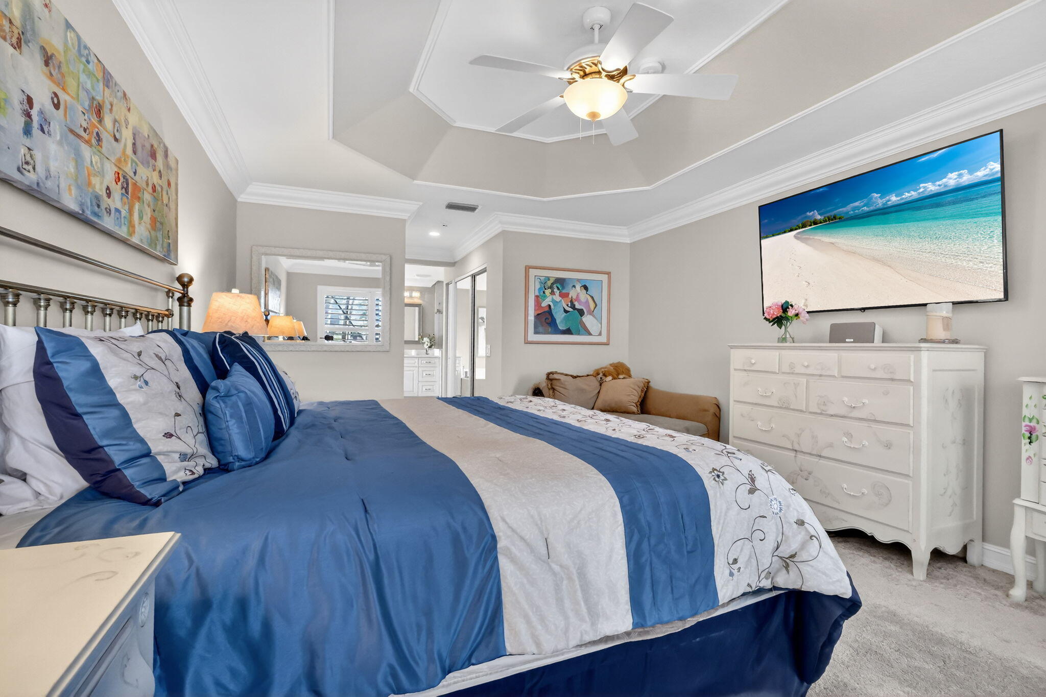 VALENCIA FALLS - Residential