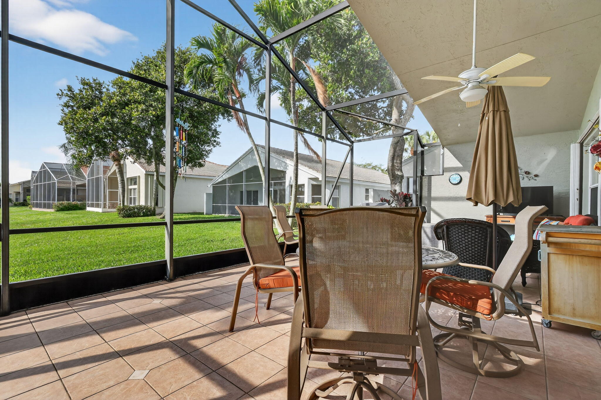 VALENCIA FALLS - Residential